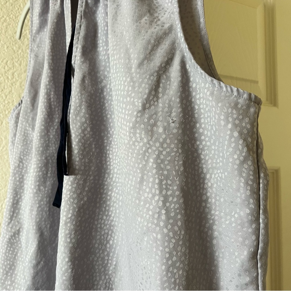 Loft Sleeveless Blouse - Picture 3 of 4